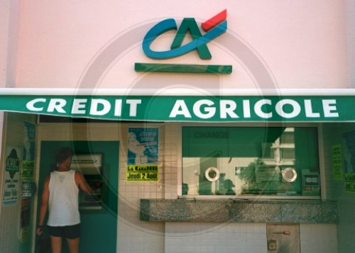 CREDIT AGRICOL