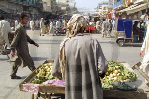 Strassenhaendler in Rawalpindi