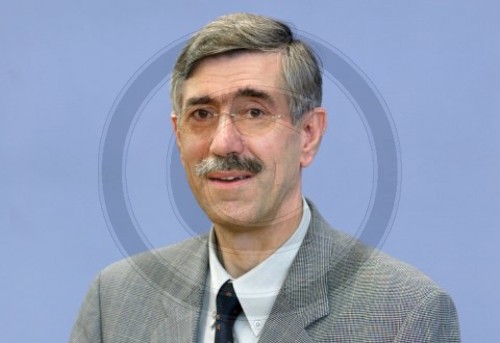 Dr. Leonhard Hansen , 2. Vorsitzender der Kassenaerztlichen Bundesvereinigung ,