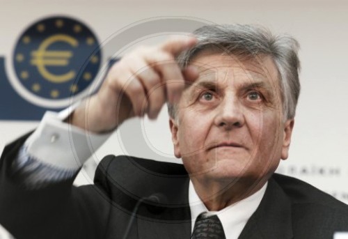 Trichet mit Fingerzeig