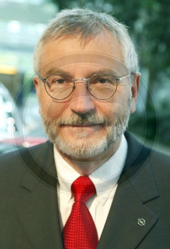 Hans H. Demant Vorstandsvorsitzender der OPEL AG