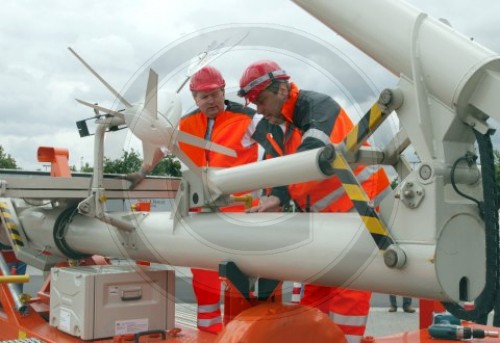 portable Stuetzbarke zur ueberpruefung der On-Board-Units