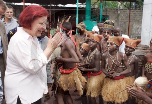 Heidemarie Wieczorek-Zeul im Kongo