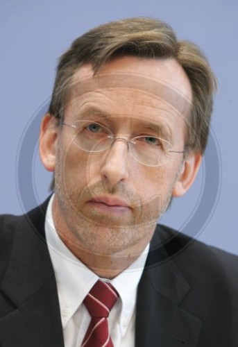 Reinhard GOEHNER