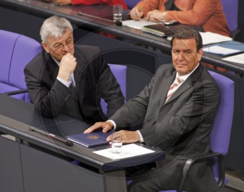 Schroeder und Fischer im Bundestag
