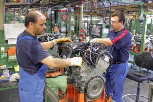 Motorenproduktion bei FORD