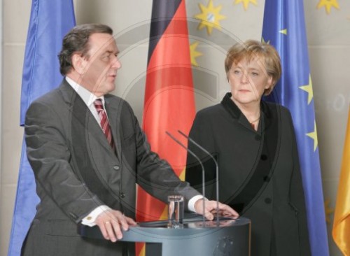 Gerhardt SCHROEDER und Angels MERKEL