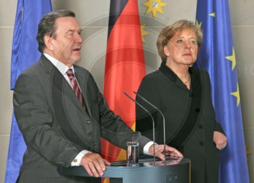 Gerhardt SCHROEDER und Angels MERKEL
