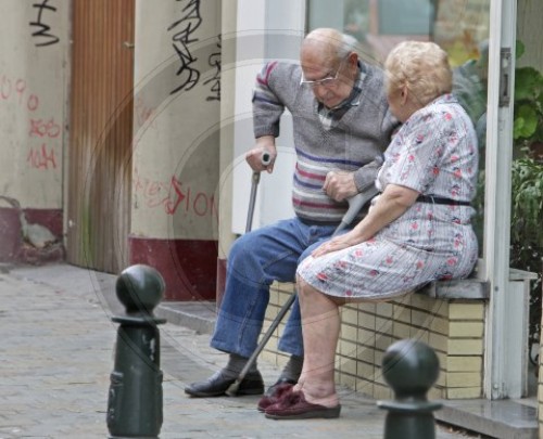 Alte Menschen in Bruessel