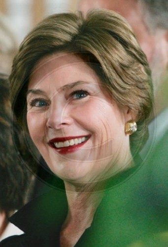 Laura BUSH