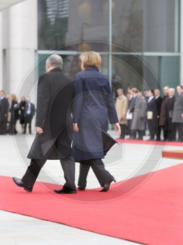 Angela Merkel und Jaroslaw KACZYNSKI