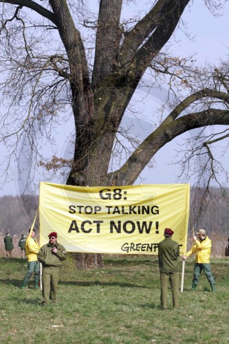 Greenpeace auf G8 Umweltministertreffen