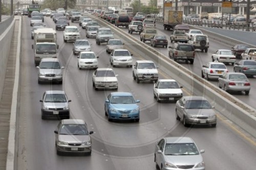 Strassenverkehr in Riad