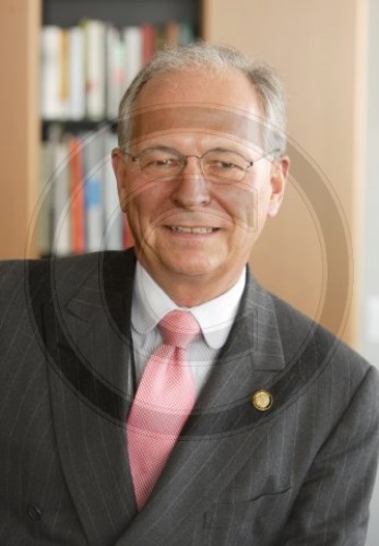 Wolfgang ISCHINGER