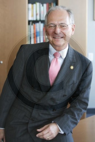 Wolfgang ISCHINGER