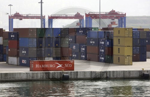 Containerhafen in Beirut
