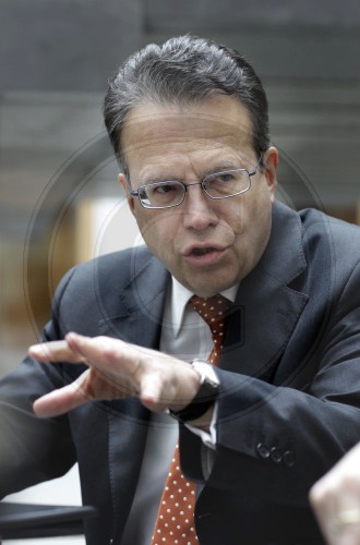 Frank-Juergen WEISE