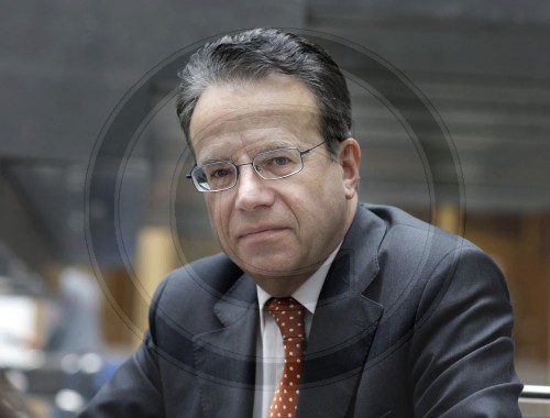 Frank-Juergen WEISE