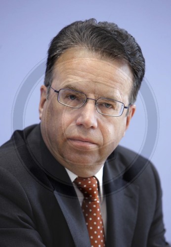 Frank-Juergen WEISE