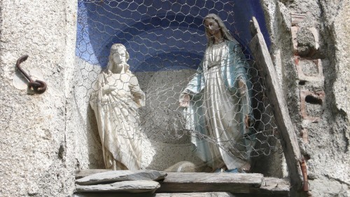 Madonna und Heiligenfigur