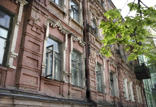 Alte Hausfassade in Kiew