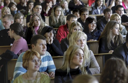 Studenten an der Universitaet in Kiew