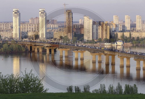 Plattenbausiedlungen in Kiew