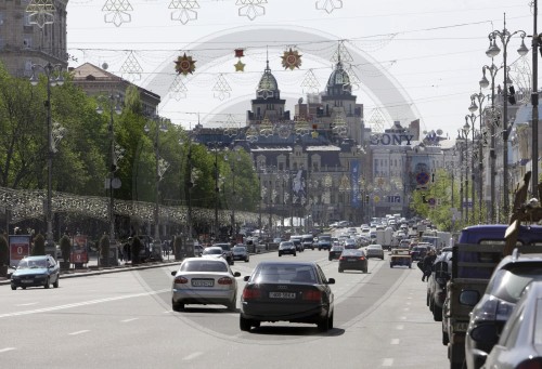 Hauptverkehrsstrasse in Kiew