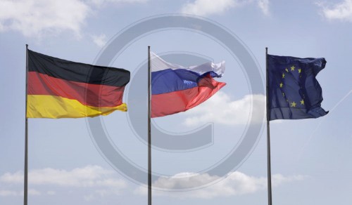 Flaggen Deutschland , Russland und EU