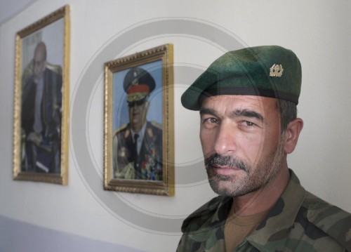 Soldat der afghanischen Armee