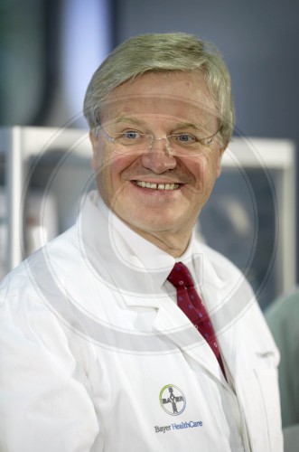Werner WENNING bei Bayer Schering Pharma