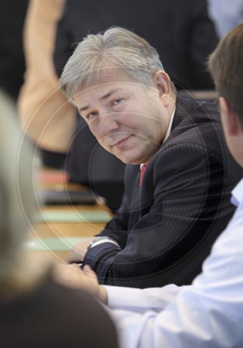 Klaus WOWEREIT