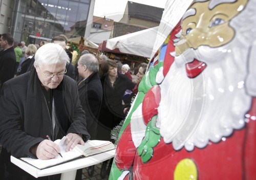 STEINMEIER besucht Sternenmarkt in Potsdam