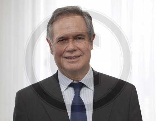 Gerhard STRATTHAUS
