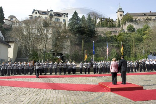 MERKEL, OBAMA beim NATO-Gipfel