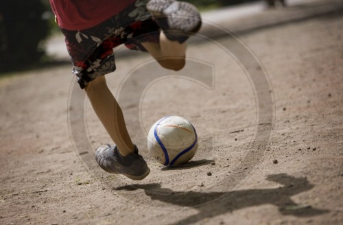 Fussball spielen
