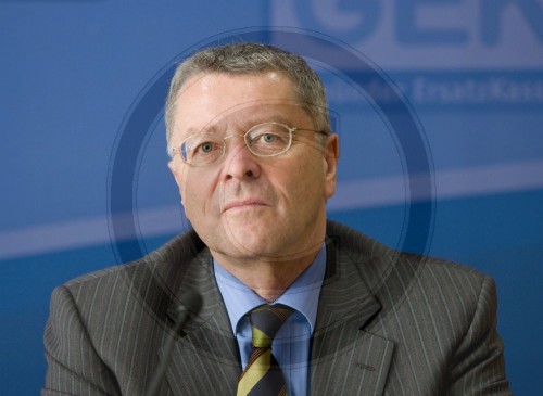 Rolf-Ulrich SCHLENKER