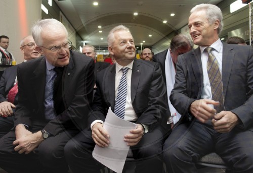 Jürgen Rüttgers, MP NRW, Rüdiger Grube , Vorstand Deutsche Bahn und Peter Ramsauer, Bundesverkehrsminister