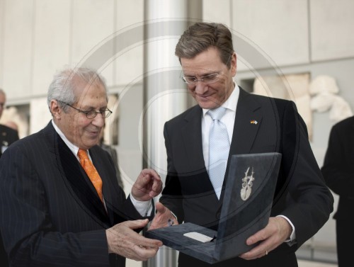 Guido WESTERWELLE besucht das Akropolismuseum