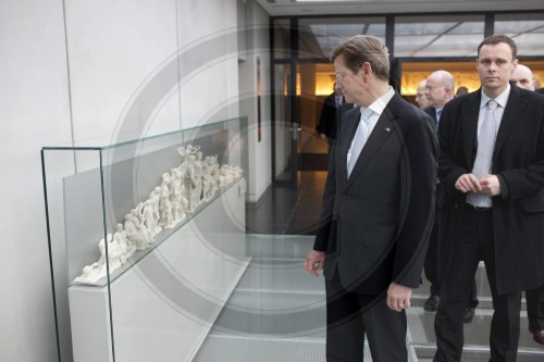 Guido WESTERWELLE besucht das Akropolismuseum