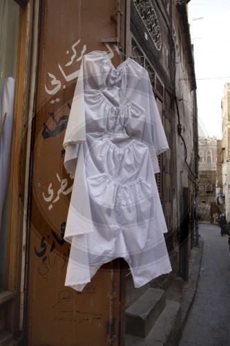 Maennerunterhosen in der Altstadt von Sanaa