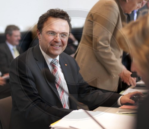 Hans-Peter FRIEDRICH|Hans-Peter FRIEDRICH