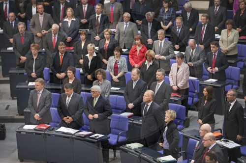 Gedenkminute im Bundestag|Minute of silence in the Bundestag