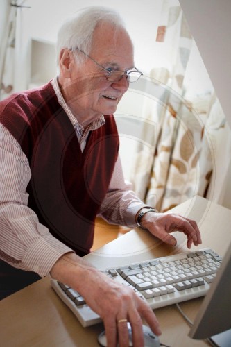 Senioren und Computer | Seniors and Computers
