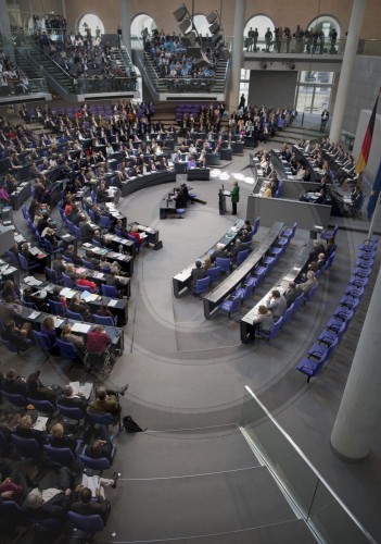 Plenarsitzung im Bundestag | Plenary session in the Bundestag