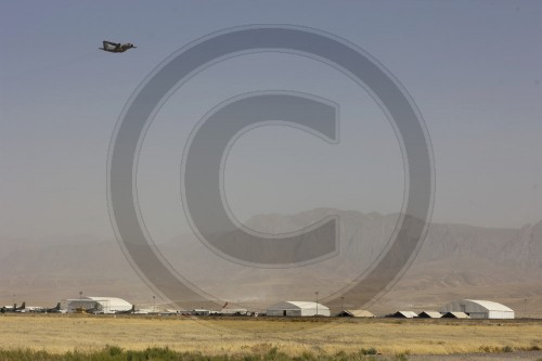 Militaerflughafen Mazar-e Sharif