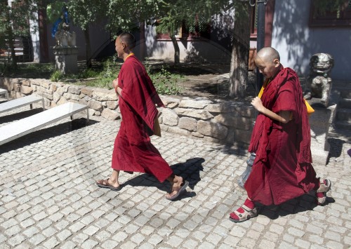 Moenche in Ulan Bator |Monks in Ulan Bator