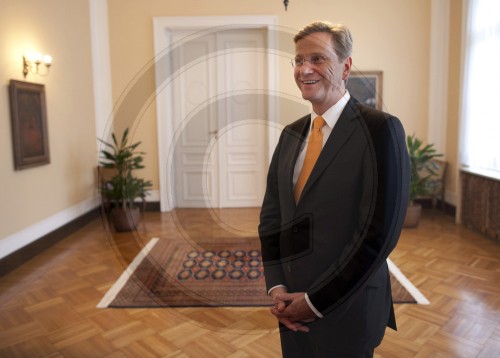 Guido WESTERWELLE , FDP , Bundesaussenminister im Sitz der Praesidentschaft | Guido Westerwelle , FDP , German Foreign Minister at the head office of the presidency