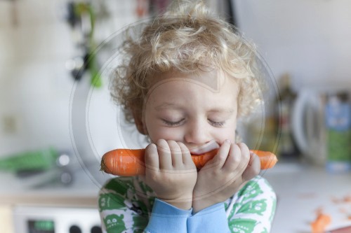 Moehrenliebe|Loving carrots
