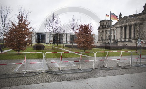 Absperrung vor dem Reichstag